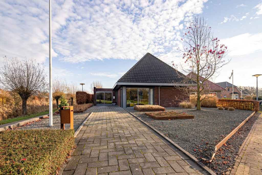 Hoofdafbeelding Alberdalaan 3