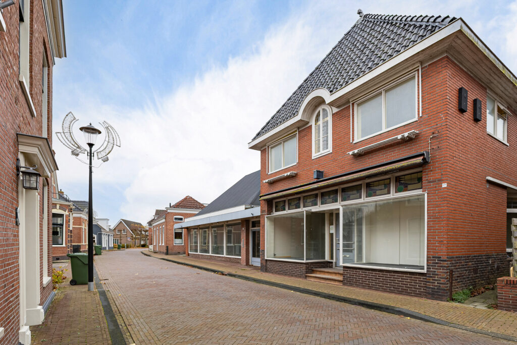 Hoofdafbeelding Heerestraat 17